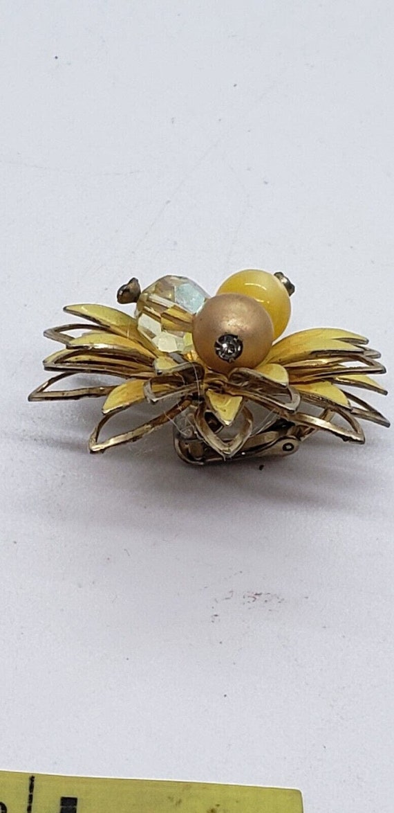 Vintage Coro Earrings Yellow Daisy Flower Enamel … - image 9