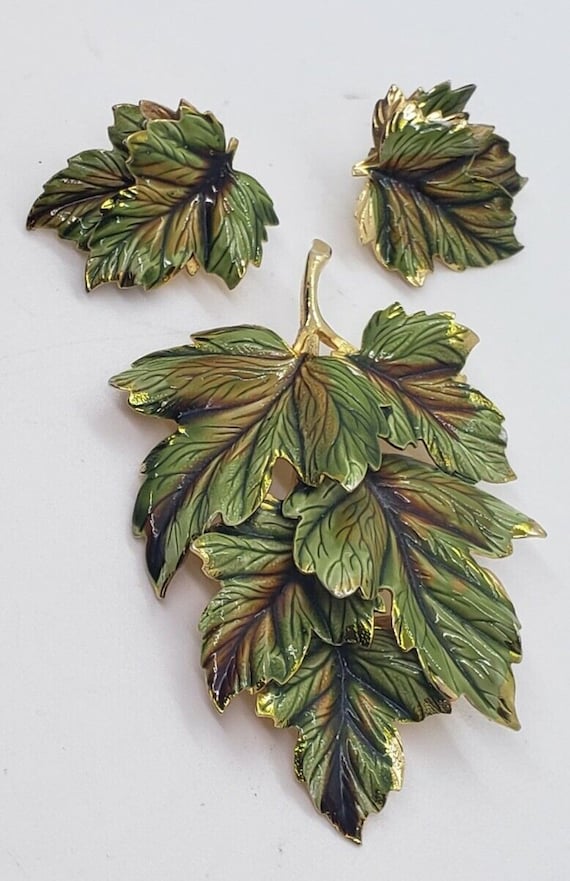 RARE WEISS Vintage Leaf Brooch Earrings Set Enamel