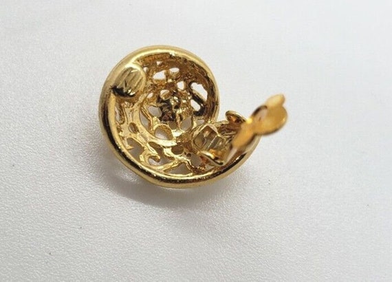Vintage Earrings Gold Filigree Snail Shell & Rhin… - image 6