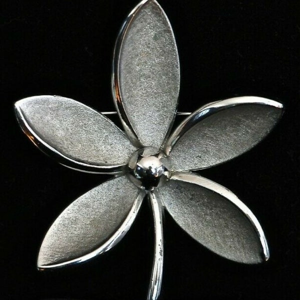 Vintage Alfred Philippe Crown Trifari Flower Brooch Silver Texture & Shiny MCM Modernist