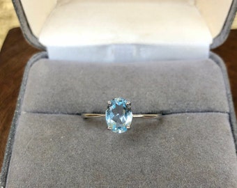 Vintage Cocktail Ring Size 9 1/4 Sparkly Blue Rhinestone and Sterling Silver Costume Jewelry Large Solitaire Ring