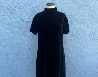 90’s Velvet Dress with Mock Turtuleneck in Size 18 by Designer Jacqueline Ferrar Y2K Goth Clothing