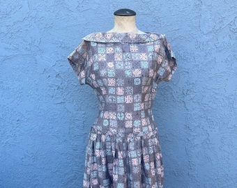 Vintage 50s Dress Mid Century Atomic Clothing in Medium by Sorority