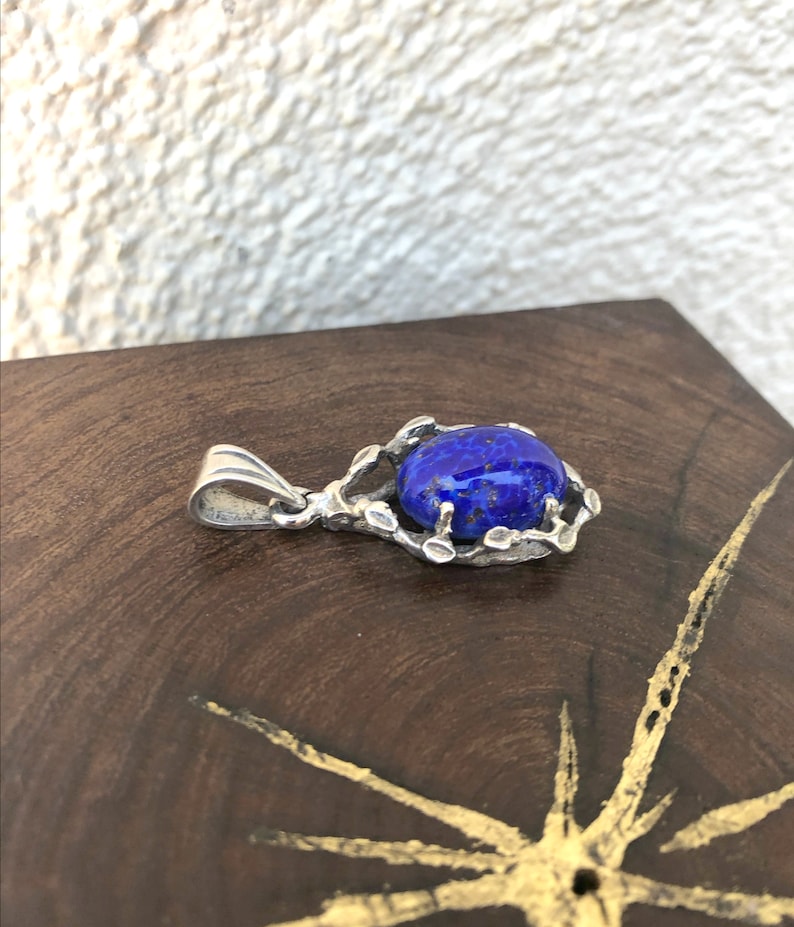 Vintage Mexican Brutalist Necklace with Blue Resin Pendant in Sterling Silver