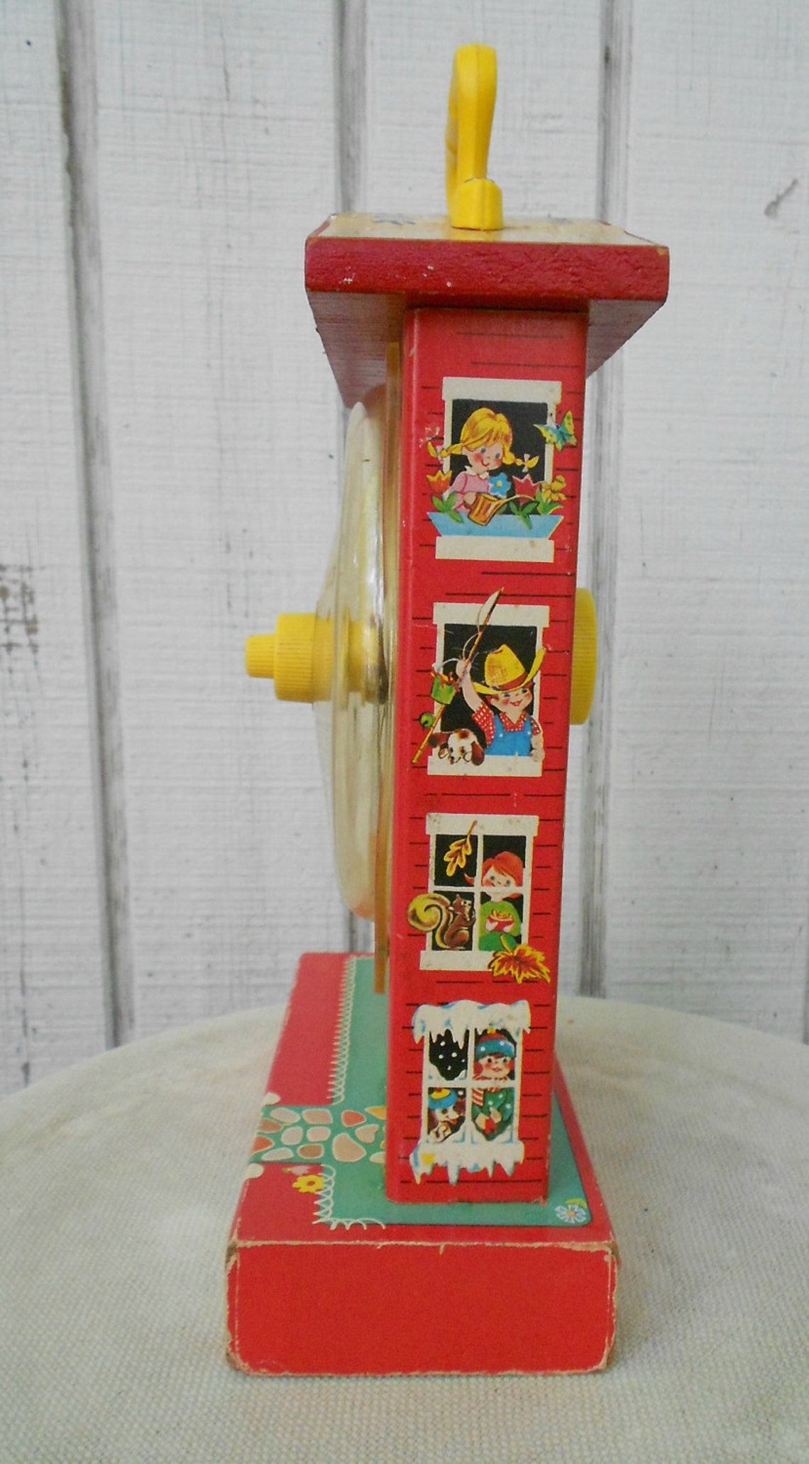 Fisher Price Toy Clock Vintage 60