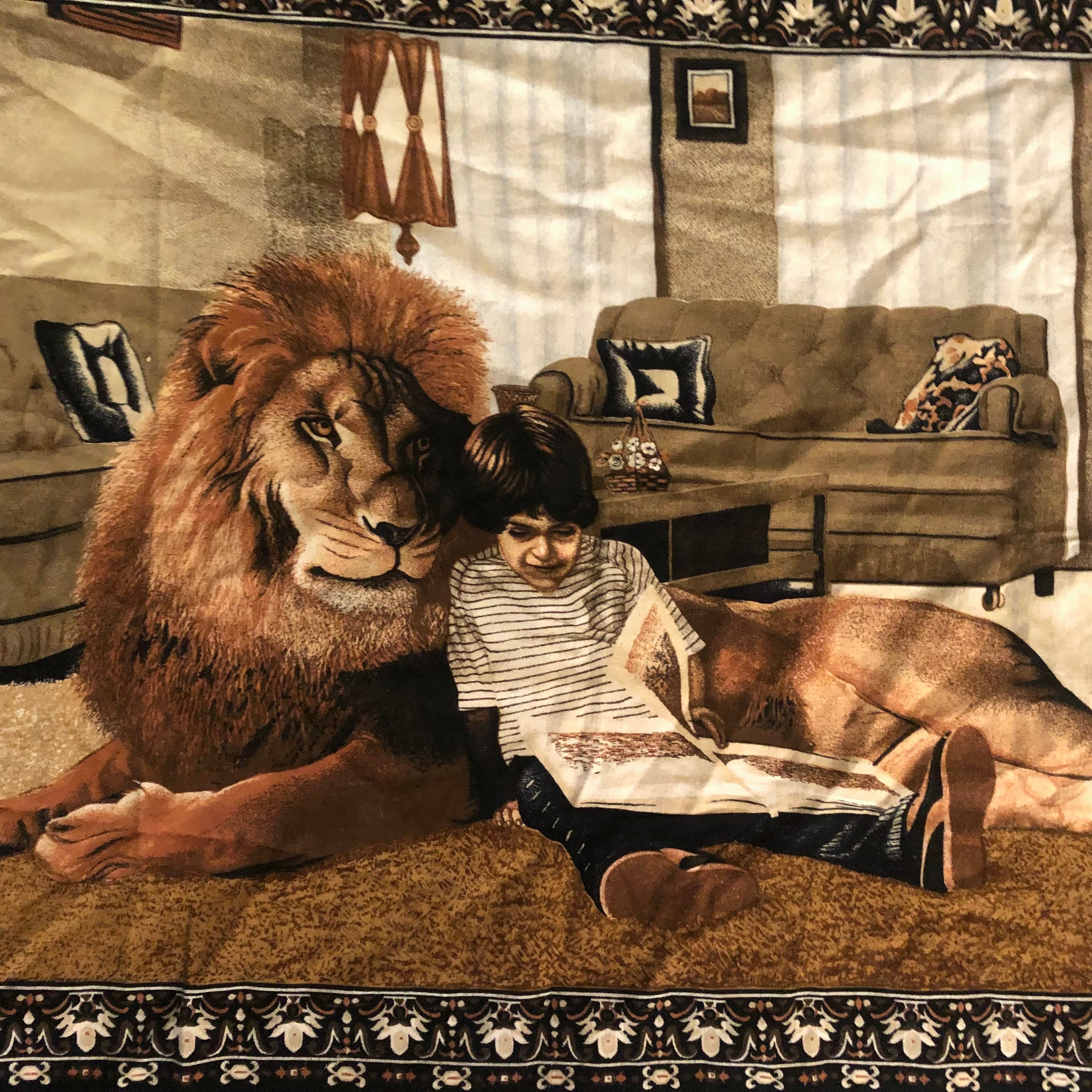 Vintage lion tapestry hotsell
