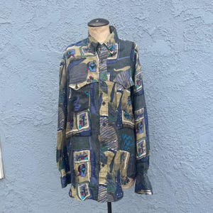 80&#39;s Men&#39;s Silk Shirt Rad Abstract Print Men&#39;s Small or Medium Button Down by L Cloud