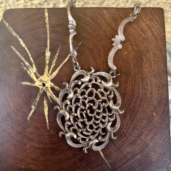 Antique pewter Art Nouveau / Victorian jewelry box, t… Gem