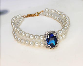 Pearl Cat Necklace with Emerald Heart Charm (Decorative Pet Jewelry)