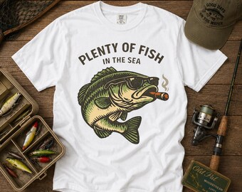 Camiseta com ilustração de robalo | "Há muitos peixes no mar"