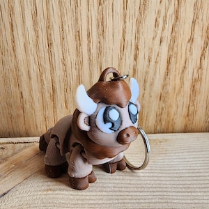 Adorable articulated 3d flexi Bison Keychain