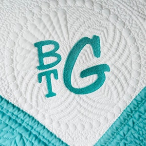Monogrammed Quilt, Personalized Blanket, Personalized Quilt, Monogrammed Blanket, New Baby, Baby Girl Quilt, Blanket