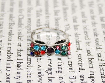 Stunning Multi Color Bowtie Ring - Signed LY18 - Size 8