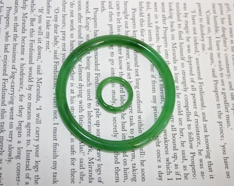 Jade Matching Set - Armreif und Ring - Lindgrüne polierte Jade