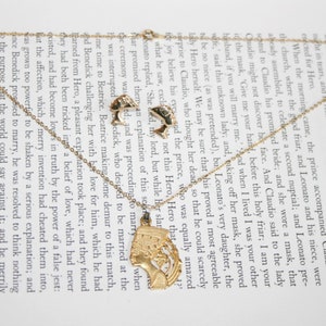 Egyptian Style - Matching Set - Necklace and Earrings - Cleopatra