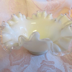 Fenton Silver Crest - 6 &quot;  Small Double Crimp Bon Bon