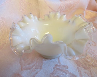 Fenton Silver Crest - 6 "  Small Double Crimp Bon Bon