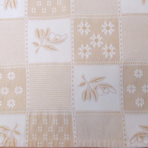 Beige Floral Patchwork Print - Reversible Woven Table Cloth