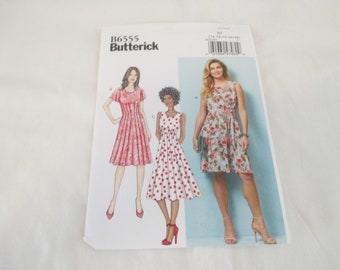 Butterick Pattern B6555 -  Misses Dress - 5 sizes