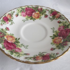 Royal Albert - Old Country Roses - Saucer only
