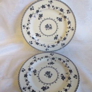 Royal Doulton "Yorktown" Salad Plates - set of 2