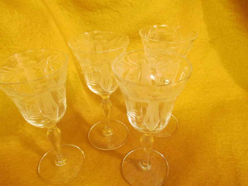 Vintage Clear Floral Cut Glass Cordial Glasses set of 4 Etsy