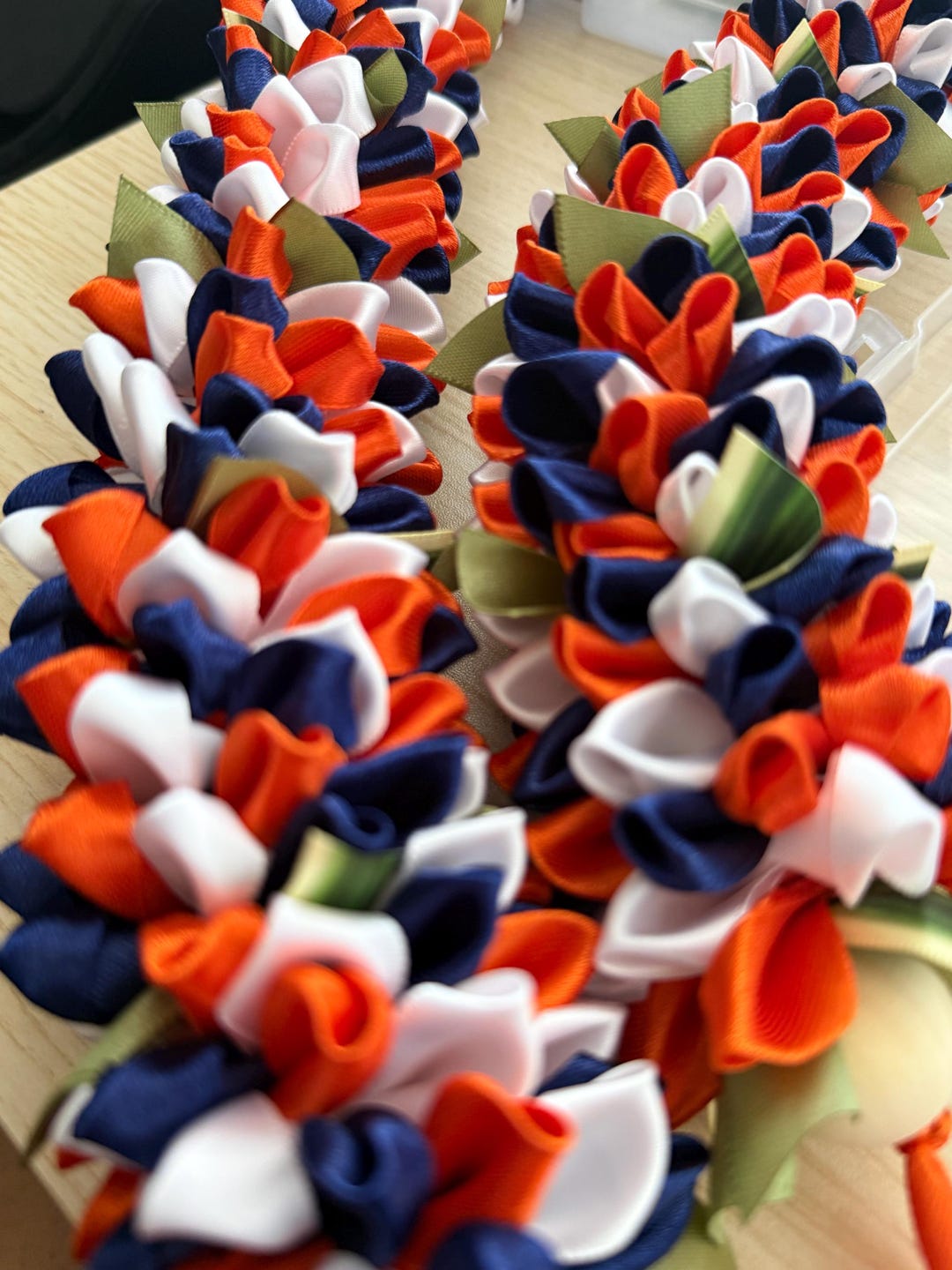 Graduation Ribbon Lei (CAL STATE FULLERTON) - Etsy