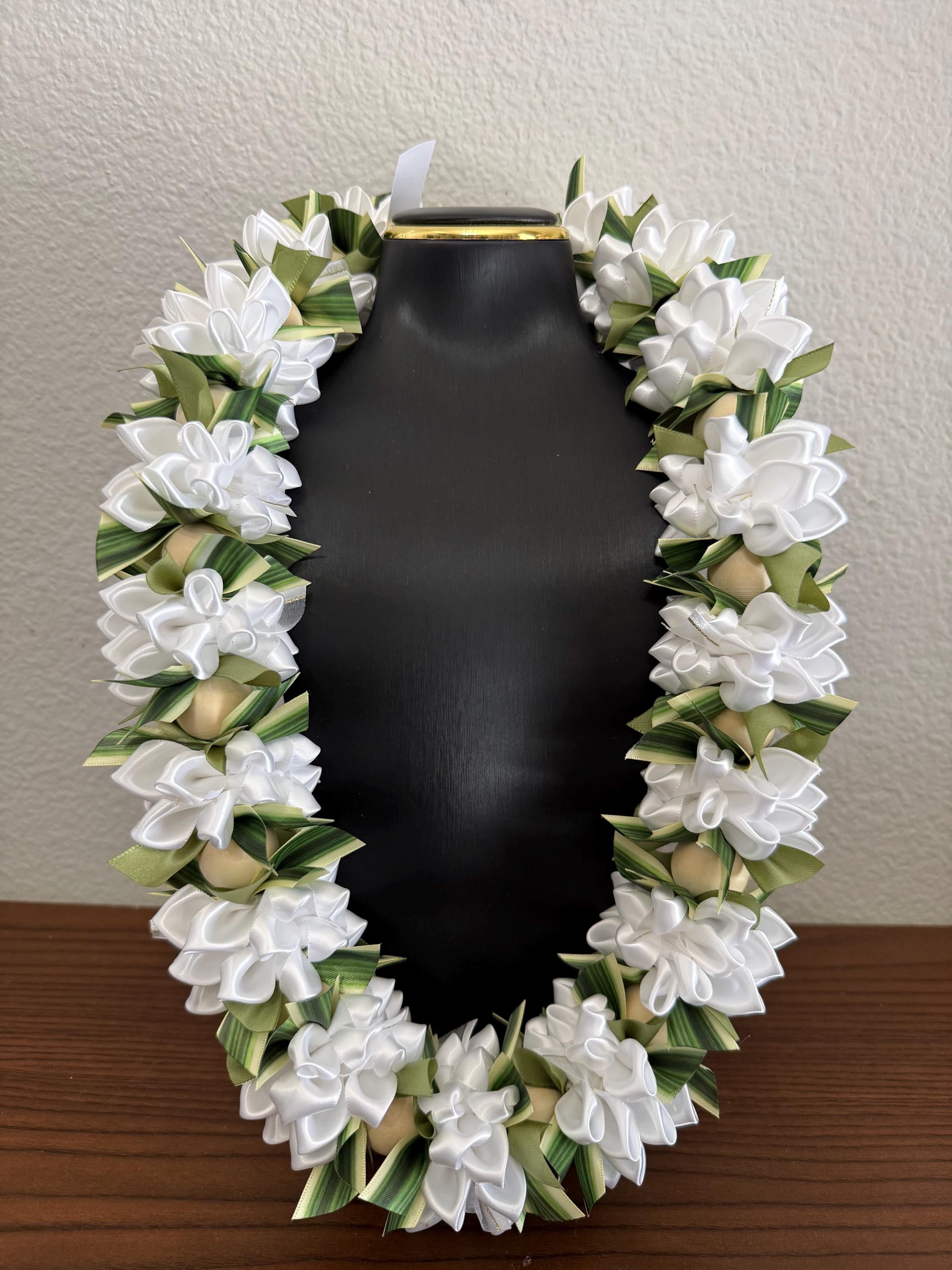 Ribbon lei - Etsy 日本