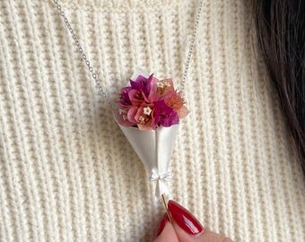 Flower Holder Bouquet Necklace, Silver Floral Pendant Necklace, Minimalist Flower Cone Necklace, Fresh Flower Jewelry, Mother's Day Gift