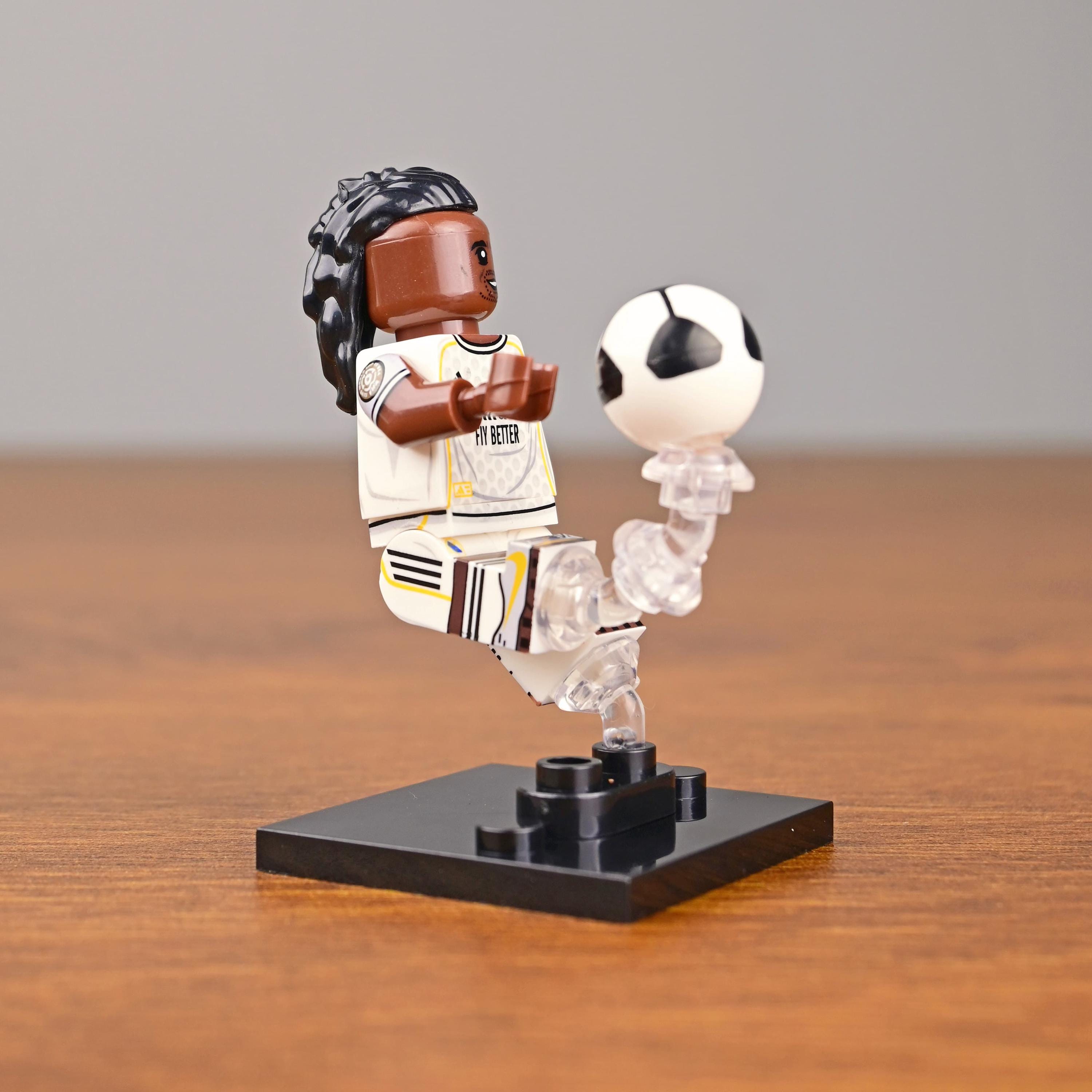 MOC Vinícius Jr. Real Madrid Figure - 7 Home Jersey, the New