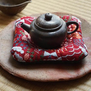 Embroidered Cotton Coaster, Red Floral Textile Art, Padded Heat-Insulating Drink Mat