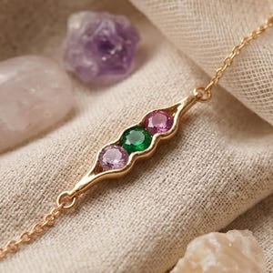 Bracelet personnalisé avec petits pois en pierre de naissance, famille minimaliste personnalisée, bijoux grand-mère, fête des mères, anniversaire de mariage, tous les jours pour elle