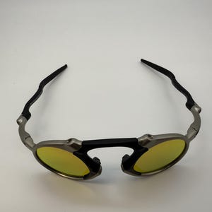 Oakley MADMAN X Sunglasses – New, Raw Frame, Fire Iridium Polarized OO6019-01 image 4
