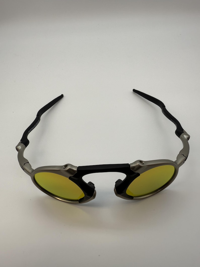 Oakley MADMAN X Sunglasses – New, Raw Frame, Fire Iridium Polarized OO6019-01 image 4
