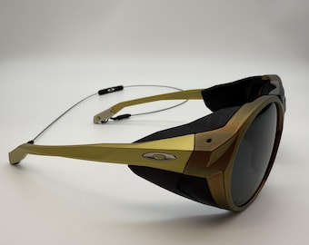 Oakley Clifden OO9440 PRIZM Sunglass Black LensMatte Gradient Frames