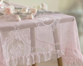 Prostokątny obrus, wystrój w stylu francuskim, koronkowa tkanina w różowe kwiaty, wyposażenie domu, gościnność, dekoracje ślubne, prezent na pierwszy nowy dom