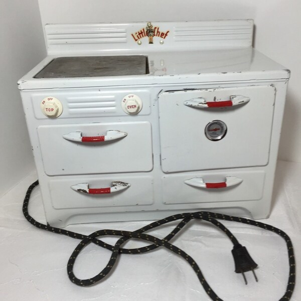 Vintage 1950's Little Chef Electric Stove Red Handles