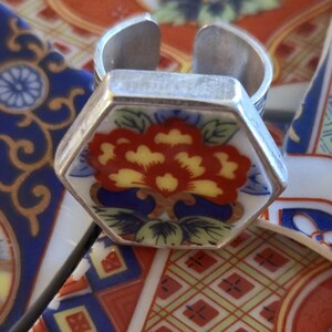 Vintage China Jewelry c.1960s Imari by Heygill Tree Hexagon Ring