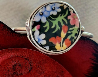 Vintage Broken China Jewelry Royal Winton Grimwade's Balmoral Chintz Round Cuff Bracelet