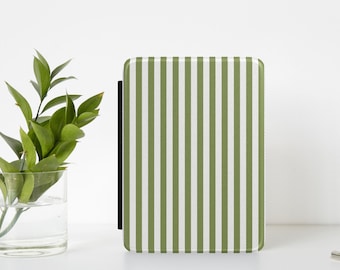 Kindle Case Sage Green Stripes, Interior Hand Strap, Paperwhite Edition, Colorsoft Edition