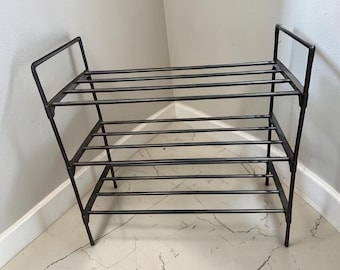 シューズラックオーガナイザー 3段収納棚 玄関シューズ収納 小さなスペースシューズラック 金属製シューズスタンド クローゼット 寮 廊下用