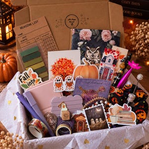 Herbst-Mix Bookish Bundle, Geschenk Freundin, Selfcare Box, Stationery Set, cozy Geschenkbox, Geschenkidee Frau, Schreibwarenset