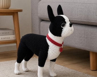 Schema per realizzare un amigurumi all'uncinetto di un Boston Terrier nero.