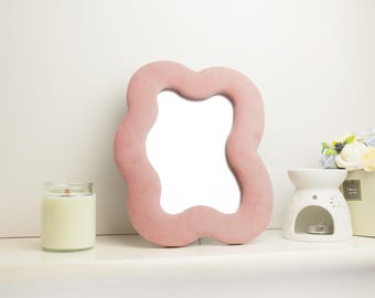 Wavy Squiggly Mirror | Organic Silhouette Wall Decor