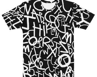 Camiseta de hombre con estampado integral, camiseta gráfica con tipografía abstracta, camiseta estilo streetwear, camisetas negras