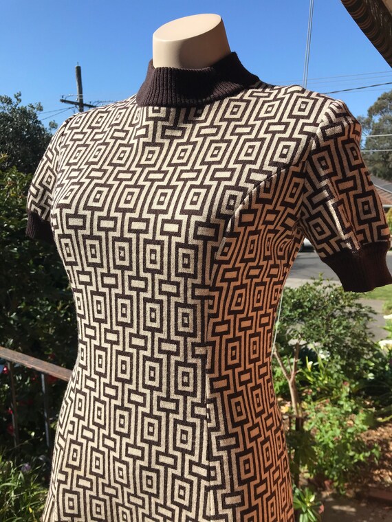 1970s brown on brown scooter dress ~ Sz M