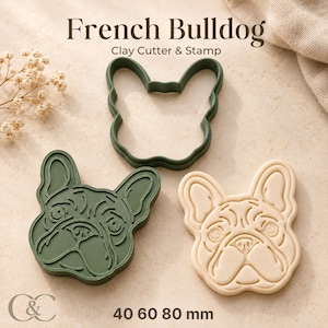 Könnte beinhalten: Ein Set aus Ton-Ausstecher und Stempel in Form einer Französischen Bulldogge mit einem dunkelgrünen Ausstecher, einem dunkelgrünen Detailstempel und einem beigen Abdruck. Der Text lautet French Bulldog Clay Cutter & Stamp 40 60 80 mm.