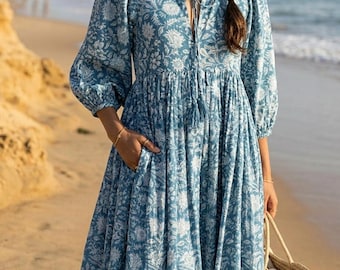Ditsy Floral Blue Maxi Dress, Retro 80s Art Print Sun Dress, Boho V-Neck Beach Vacation Wrap, Light Seamless Summer Cottagecore Floral Gown