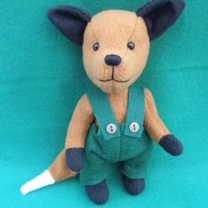 Felix Fox, Soft sculpture fox, fleece fox