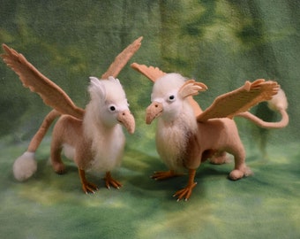 Needle Felted Griffin Sculpture – Fantasy Mythical Creature, Custom Colors